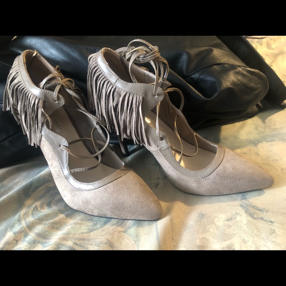 Taupe heels with fringe lace up